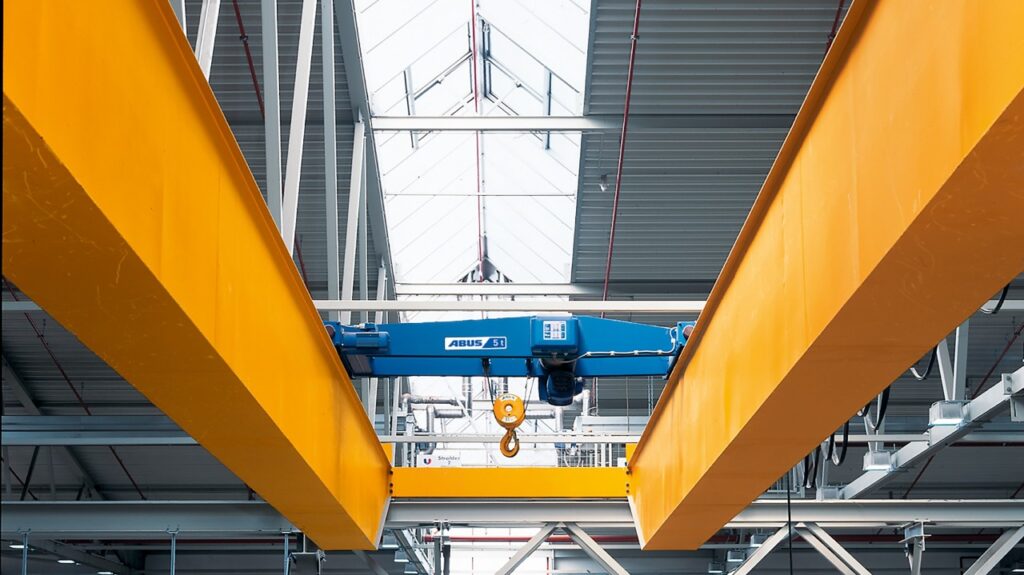 ¿Cómo Optimizar la Producción con Puentes Grúa?